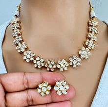 Premium quality gold-plated silver foiled Delicate Kundan Choker necklace/Traditional/Ethnic/Kundan Jewelry/ Kundan Choker/Indian Bridal