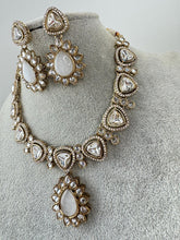 White Kundan Necklace Set, uncut Kundan Necklace, Indian Pakistani jewelry for wedding, Bridemaid jewelry, Indian Kundan necklace