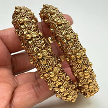 Gold Kada bangles 2pc/Indian bangles/Antique bangles/Temple Jewelry/Bridal Bangles/Indian Wedding/Pakistani Jewelry/South indian jewelry