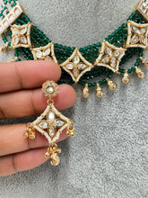 Green Gold Fine Kundan Pearl Necklace, Indian Jewelry, Indian wedding necklace, bridal jewelry, Punjabi Pakistani south Indian necklace