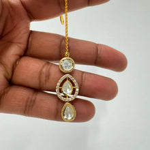 Danity Fine Kundan Maang tikka/ Kundan Tikka/ Indian Jewelry/ Indian Wedding Jewelry/ Pakistani Jewelry/ Jhoomer/ / Indian forehead jewelry