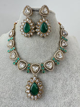 Rama Green Antique Kundan necklace/Uncut Kunan Necklace/Statement necklace/Punjabi Necklace/Pakistani Jewelry/Bridal necklace