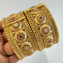 Gold plated Rajwadi Kundan openable Kada Bangle(1Pc)Single/Indian Kada/Wedding Jewelry/Kada/Punjabi Jewelry/Indian Wedding/Bollywood bangles