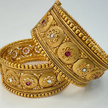 Gold plated Rajwadi Kundan openable Kada Bangle(1Pc)Single/Indian Kada/Wedding Jewelry/Kada/Punjabi Jewelry/Indian Wedding/Bollywood bangles