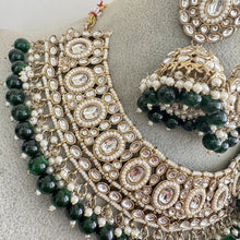 Green Kundan Necklace Set, Pearl Kundan necklace , Bollywood Jewelry, Indian Pakistani jewelry for wedding