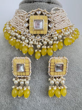 Yellow Meenakari Pearl Kundan Choker Necklace/Traditional Ethnic Jewelry/Kundan Jewelry Set/Indian Pakistani wedding Jewelry