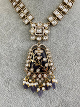 Purple Kundan Necklace Set/ Mid Length Kundan Necklace/ Bollywood Jewelry/ Indian jewelry/ Pakistani / punjabi necklace/indian wedding