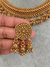 Gold Thushi Necklace, Kolhapuri Thushi Jewelry, indian wedding necklace, bridal jewelry, south Indian necklace
