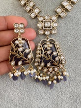 Purple Kundan Necklace Set/ Mid Length Kundan Necklace/ Bollywood Jewelry/ Indian jewelry/ Pakistani / punjabi necklace/indian wedding