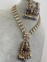Purple Kundan Necklace Set/ Mid Length Kundan Necklace/ Bollywood Jewelry/ Indian jewelry/ Pakistani / punjabi necklace/indian wedding