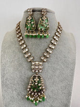 Green Kundan Necklace / Mid Length Kundan Necklace/ Bollywood Jewelry/ Indian jewelry/ Pakistani / punjabi necklace/indian wedding