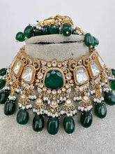Green Bridal Mossinate Polki Kundan Victorian Necklace, Sabyasachi Necklace, Wedding necklace, Semi Precious Jewelry, Bollywood Celebrity
