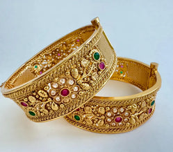 Gold Kada bangles 2pc/Indian bangles/Antique bangles/Temple Jewelry/Bridal Bangles/Indian Wedding/Pakistani Jewelry/South indian jewelry
