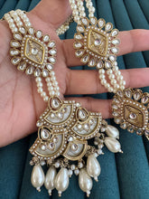Antique Dull Gold MOP Kundan Choti /Braid Choti /Indian Bridal Choti/Kundan Hair accessories/Indian Wedding/Bridal Kundan Hair accessories