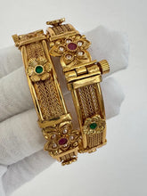 Set of 2 Ruby Green Gold Plated Bangles/Gold Bangles/Indian Bangles/Kemp stone bangles/Indian wedding/bridal jewelry/south Indian bangles