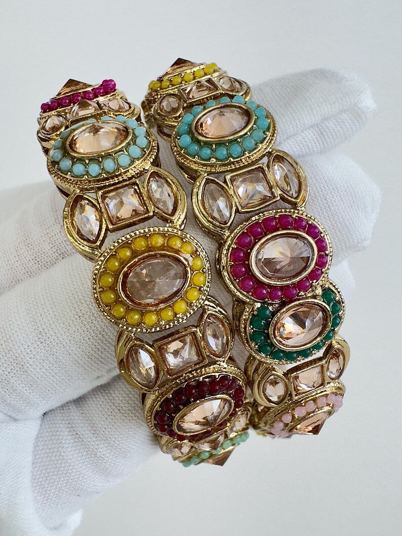 A Pair of Polki Pearl Kundan antique dull gold finish Bangles Pair /Punjabi bangles/Bridal bangles/Indian wedding jewelry/Pakistani/Kada