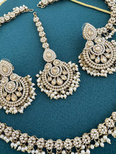 Delicate Antique Polki Pearl Kundan necklace set/Statement/Indian Jewelry/Pakistani Jewelry set/Weddings necklace/Bridal necklace