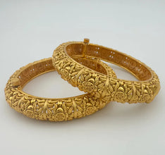 Gold Kada bangles 2pc, Indian Amrapali bangles, Antique bangles, Temple Jewelry, South indian bangles, Bridal Bangles, Indian Wedding