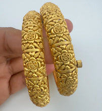 Gold Kada bangles 2pc, Indian Amrapali bangles, Antique bangles, Temple Jewelry, South indian bangles, Bridal Bangles, Indian Wedding
