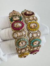 A Pair of Polki Pearl Kundan antique dull gold finish Bangles Pair /Punjabi bangles/Bridal bangles/Indian wedding jewelry/Pakistani/Kada