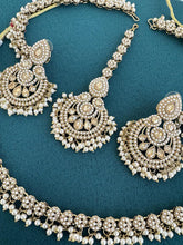 Delicate Antique Polki Pearl Kundan necklace set/Statement/Indian Jewelry/Pakistani Jewelry set/Weddings necklace/Bridal necklace