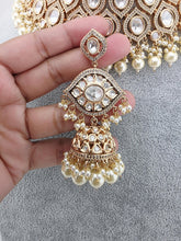 White Bridal Necklace Fine Kundan Indian Necklace,Tyaani Necklace Wedding necklace, Fine kundan jewelry, Pakistani Jewelry, Indian Jewelry