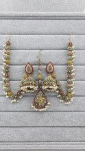 Navratan Antique polki Kundan bahubali Earrings Set with kaan chain, Sahara Indian Bridal Handmade Pearl Jewelry, Bollywood Bridesmaid Gifts