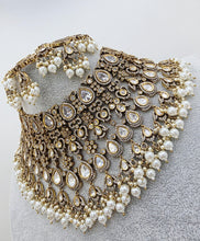 White Bridal Mossinate Polki Victorian Necklace, Sabyasachi Necklace, Wedding necklace, Semi Precious Jewelry, Bollywood Celebrity Necklace
