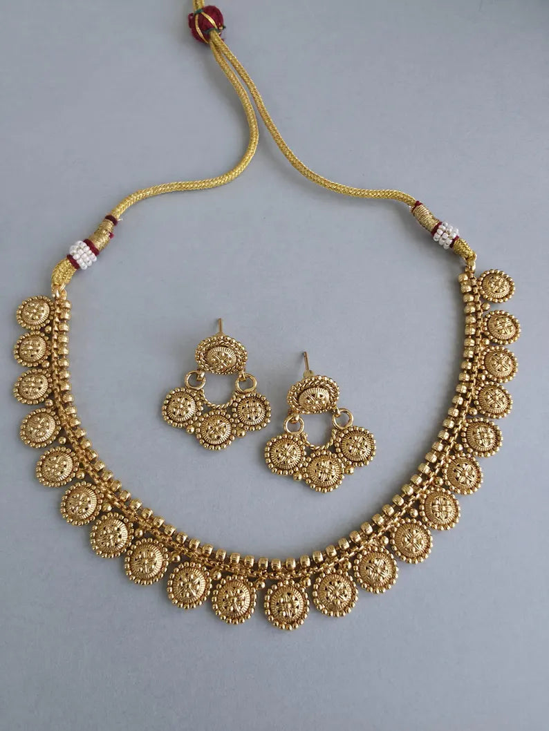 Antique Gold Delicate Necklace/South Indian Jewelry/Temple Jewelry/Guttapusalu Necklace/Wedding necklace/Bridal necklace/Indian necklace