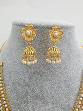 Gold Layered Pearl Necklace/Traditional Indian jewelry/Punjabi/Pakistani/Wedding necklace/Bridal necklace/Indian necklace