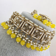 Yellow Kundan Necklace Set/ Kundan Choker/ Bollywood Jewelry/ Indian jewelry/ Pakistani necklace/ punjabi necklace/bridal/indian wedding