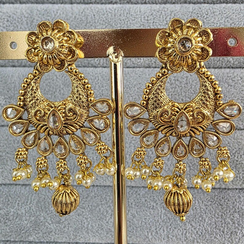 Antique Classic Earring With Gold Plating/South Indian jewelry/Temple Jewelry/Amrapali earrings/Indian earrings/gold earrings