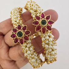 Set of 2 Pearl Ruby Emerald Gold Kemp Openable Bangles(2 PC)/Gold Bangles/Indian Bangles/Kemp bangles/Indian wedding/bridal Gold bangles