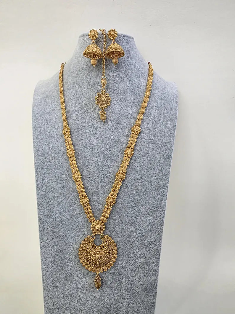 Antique Gold Long Necklace/Indian Necklace/South Indian Necklace/Long Necklace/ Indian Jewelry/Kasu mala/ long Haram, Indian Pakistani Set