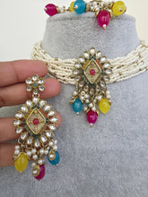 Multi Pearl Kundan Necklace Set/Kundan Choker/ Bollywood Jewelry/ Indian jewelry/ Pakistani necklace/ punjabi necklace/bridal/indian wedding