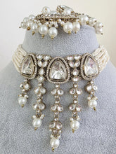 White Pearl Kundan Necklace Set/Kundan Choker/ Bollywood Jewelry/ Indian Pakistani necklace/ punjabi necklace/bridal necklace/indian wedding
