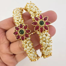 Set of 2 Pearl Ruby Emerald Gold Kemp Openable Bangles(2 PC)/Gold Bangles/Indian Bangles/Kemp bangles/Indian wedding/bridal Gold bangles