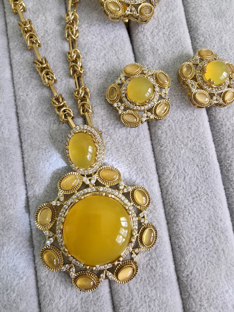 Yellow Sabyasachi Natural Stone Chain Pendant Set with Finger Ring, Long Pendant Mala Necklace/Gold Long necklace/Mala/Indian wedding