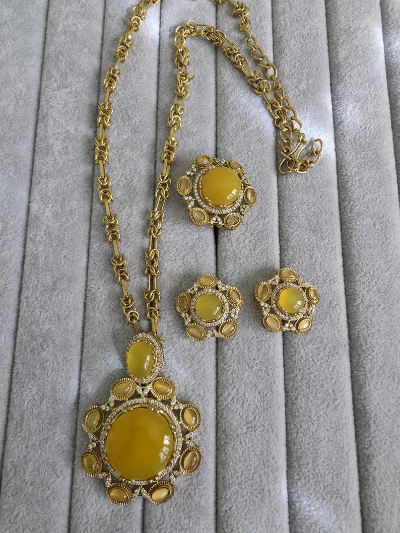 Yellow Sabyasachi Natural Stone Chain Pendant Set with Finger Ring, Long Pendant Mala Necklace/Gold Long necklace/Mala/Indian wedding