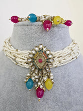 Multi Pearl Kundan Necklace Set/Kundan Choker/ Bollywood Jewelry/ Indian jewelry/ Pakistani necklace/ punjabi necklace/bridal/indian wedding