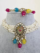 Multi Pearl Kundan Necklace Set/Kundan Choker/ Bollywood Jewelry/ Indian jewelry/ Pakistani necklace/ punjabi necklace/bridal/indian wedding