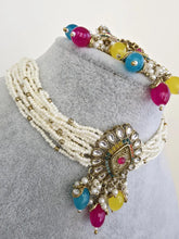 Multi Pearl Kundan Necklace Set/Kundan Choker/ Bollywood Jewelry/ Indian jewelry/ Pakistani necklace/ punjabi necklace/bridal/indian wedding