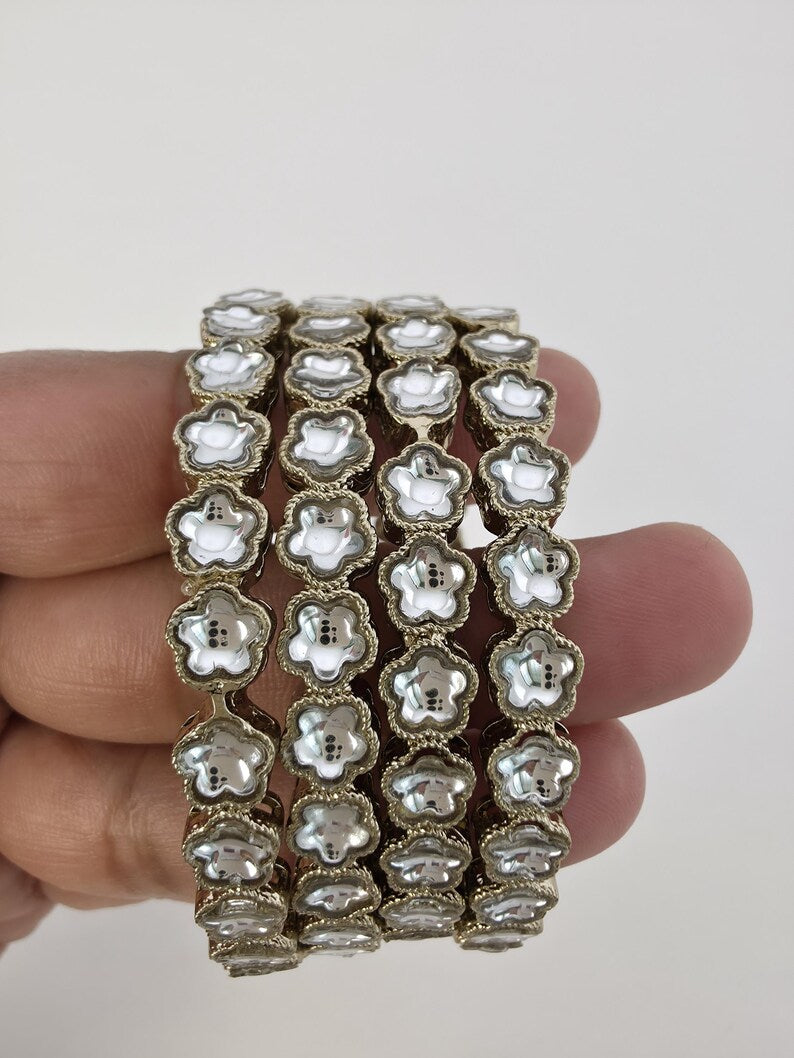 Antique Dull Gold Kundan Pearl Bangles Set(4 Pc)/Indian bangles/Punjabi Pearl bangles Set/Bridal bangle/wedding jewelry/Bridal chooda bangle