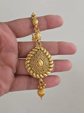 Gold Maang tikka/Kundan Tikka/Indian forhead Jewelry/Indian Wedding Jewelry/Pakistani Jewelry/Jhoomer/Matha patti/Tikka