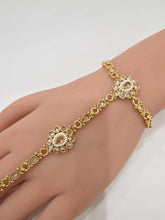 Gold Pearl Polki Hath Paan/Gold Bracelet/Haath phool/Hathh Panja/finger Hand bracelet/Bridal Jewelry/hand harness/Hand cuff Jewelry,