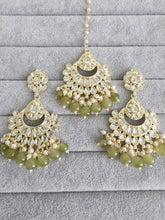 Mehendi Green Gold Kundan Tikka w/Earring Set/ Indian Bridal Maang Tikka /Teeka Tika Headpiece Handmade Pearl Jewelry For Women Bollywood