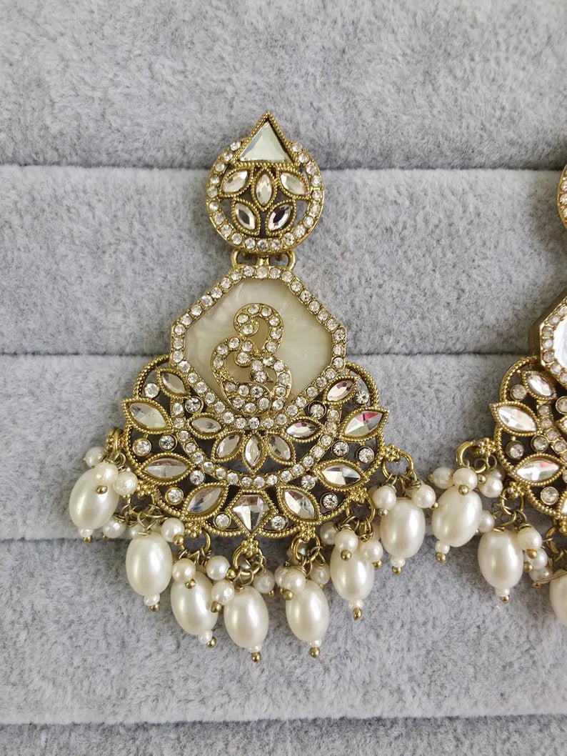 White Shadow stone Kundan Long Earrings/Indian Earrings/pearl Earrings/Pakistani Earrings/Statement Earrings/Long chandelier