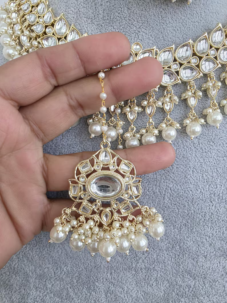 White Pearl Kundan Necklace Set with Big Jhumka and Tikka/Kundan Choker/ Bollywood Jewelry/ Indian jewelry/Pakistani / Punjabi necklace