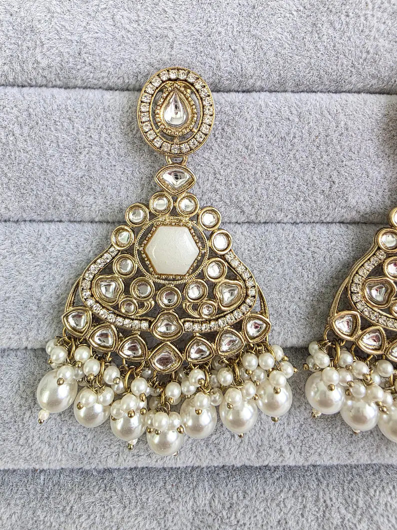 White Kundan Earrings/Indian Earrings/pearl Earring/Pakistani Earrings/Statement Earrings/Long chandelier/bridal earrings