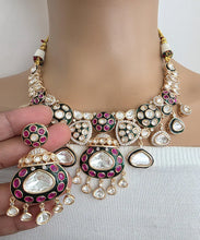 RubyGreen Fine Kundan Necklace Set /Kundan Choker / Bollywood Jewelry / Indian jewelry /Pakistani necklace/bridal necklace/Indian wedding